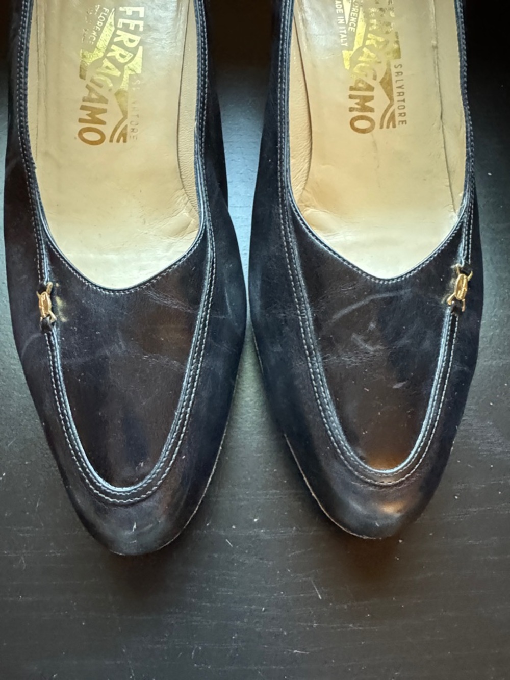 SALVATORE FERREGAMO SAKS FIFTH AVENUE Vintage Leather Heels - Picture 2 of 7